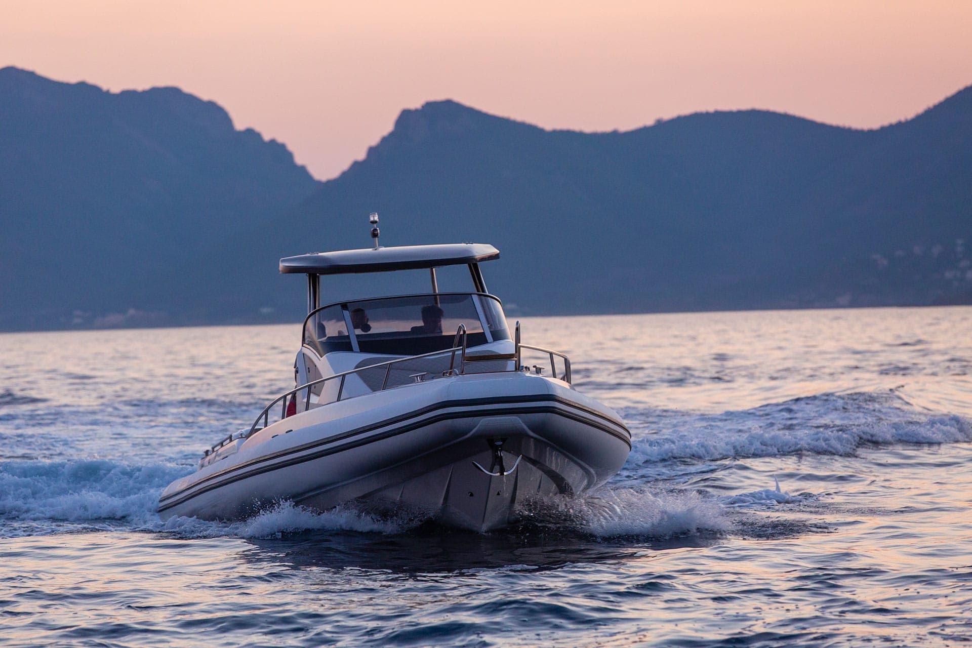 Embarcaciones Stay Nautica — Nuestras marcas