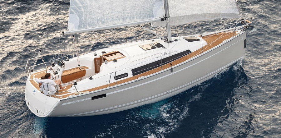 Bavaria Cruiser 33 – nuevo modelo “starter” en serie Cruiser